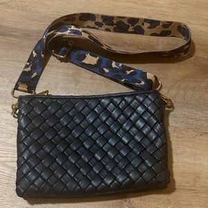 Vince Camuto Black Leather Weave Animal Print Camera Strap Crossbody Purse